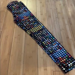 (Sold out) Terez emoji leggings